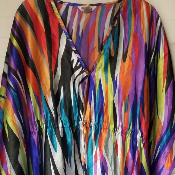 SOLD! Satin long kaftan - Picture 3 of 10
